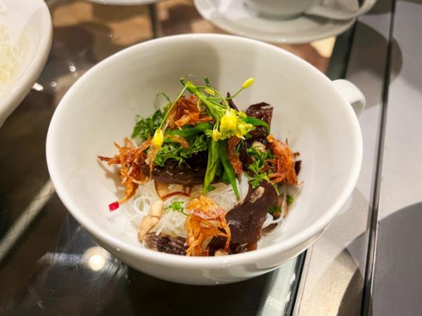 Mungdi: Rice noodles, choice of broth served with local herbs. Photo: Courtesy