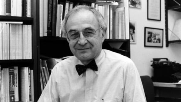 Philip Meyer in 1984 at his desk at the University of North Carolina. (University of North Carolina Chapel Hill). Photo Washington Post
