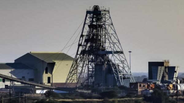 Elevator plummets at a platinum mine in South Africa, killing 11 workers and injuring 75