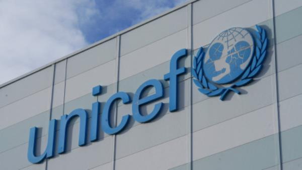 A view shows signage on the exterior of UNICEF&#039;s humanitarian warehouse in Copenhagen, Denmark, November 15, 2023. REUTERS/ Tom Little/File Photo